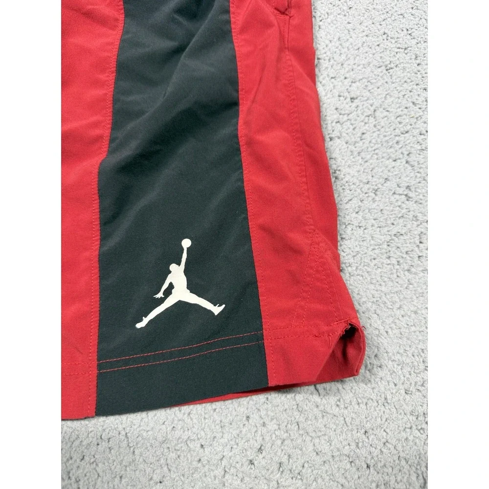 Jordan Shorts‎ Mens XL Red Black Colorblock Basketball 7 Inseam Jumpman Athletic